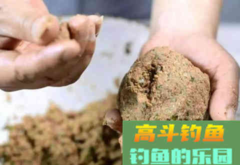 正确的使用钓鱼小药，能助你连竿爆护、脱颖而出