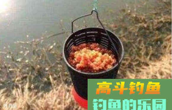老钓友十年打窝技巧，简单又好记专门垂钓目标鱼