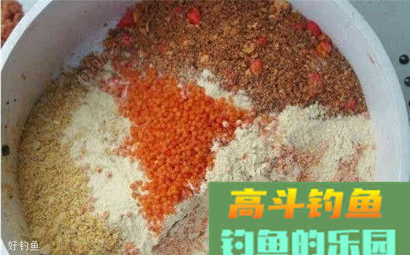 饵料的特性及搭配公式，不怕鱼挑食不上钩