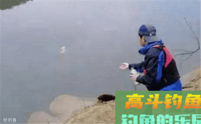 野钓鱼获多不多？关键看打窝