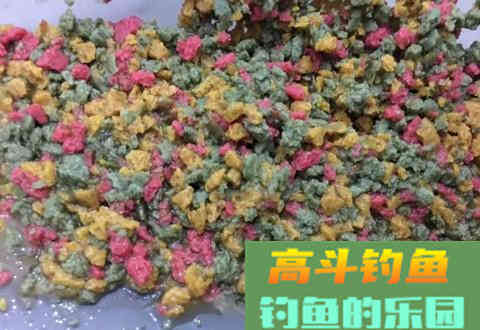 螺鲤如何开拉饵？方法和比例，小鸡饲料也能这么用