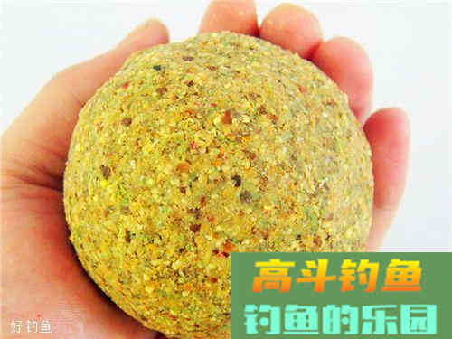 淡水钓鱼中何时开软饵，何时开硬饵？