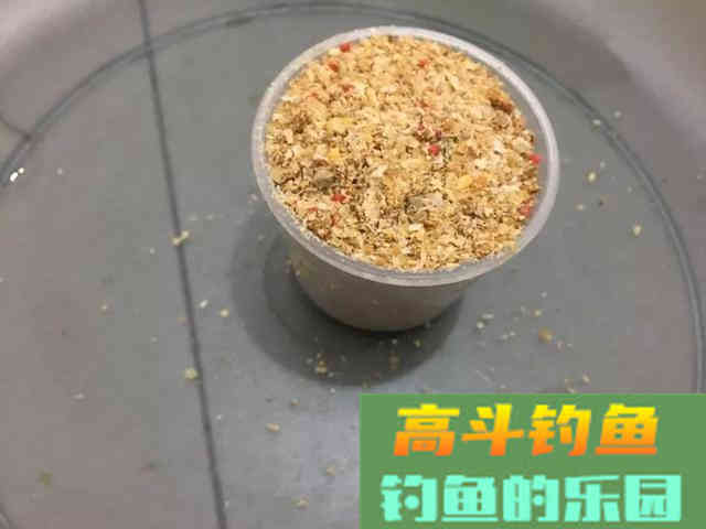 黑坑开散炮，如何配比，该如何上饵抛竿？自己经验