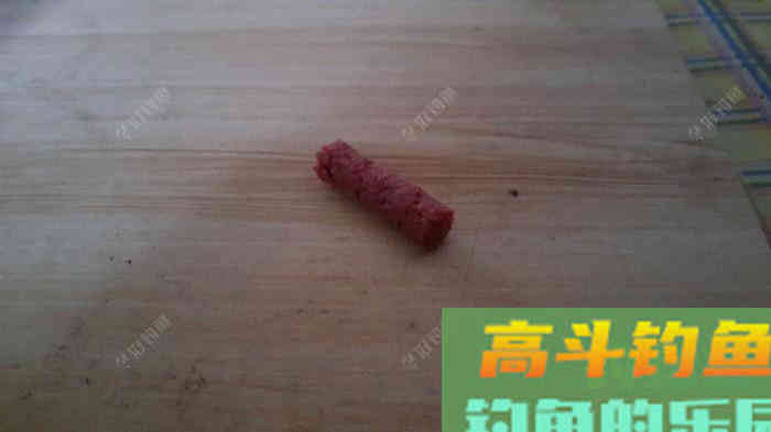 用剩的饵料怎么保存，一招教你自制剩饵颗粒