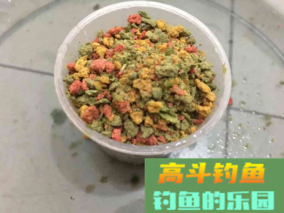螺鲤如何开拉饵？方法和比例，小鸡饲料也能这么用