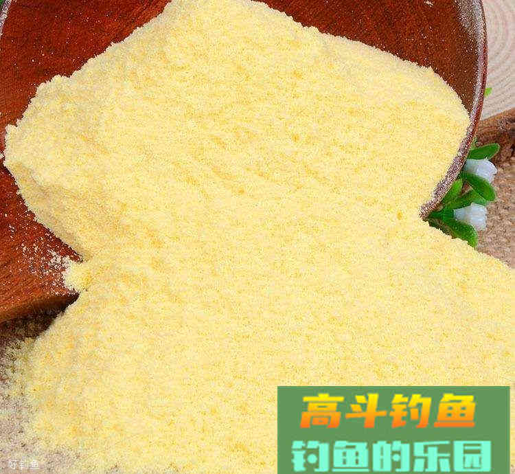水库钓鲤鱼饵料配方，十分符合秋天鲤鱼摄食需要