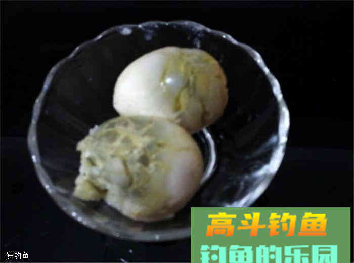 自制饵料，臭鸡蛋配豆腐，鲢鳙们都馋哭了