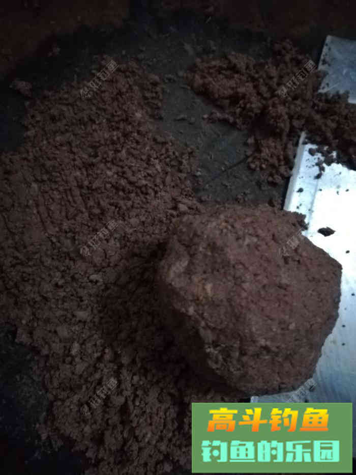 钓罗非鱼用什么饵料，分享一款自制饵料配方
