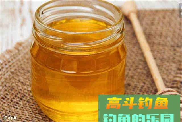 自制玉米粉钓鲤鱼饵料，爽钓整个秋季