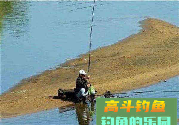 浅水多草钓滩涂，卧漂看不见，立漂易挂草，怎么办